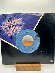 ATLANTIC STARR – DOES IT MATTER / CIRCLES – A&M 2392 – 45 VINYL 7″