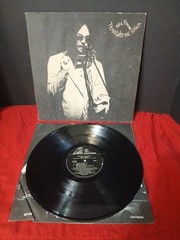 Neil Young – Tonight’s the Night – Vinyl LP – Reprise MS 2221 – 1975 – VG+