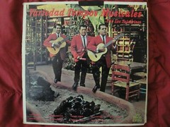 TRIO LOS TAJUARINES „VARIEDAD TEMPO MUSICALES“ DISCOS CORONA DSC-18, STEREO VG++