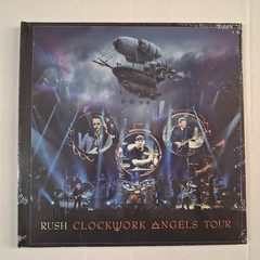 (Blu-ray) RUSH – Clockwork Angels Tour / Deluxe Edition 2 DVD + 3 CD / 0353/5000