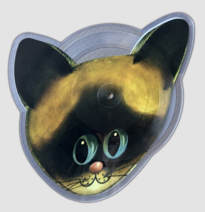 Kitty Kraft ~ Alright/Trax (Cat Shaped) 🐈 #’d Single *New