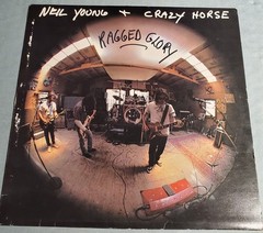 Neil Young & Crazy Horse – Ragged Glory – Vinyl LP 1990 Reprise 9 26315-1