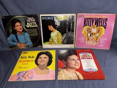 KITTY WELLS – COLLECTION OF KITTY WELLS RECORDS – LOT OF 5 LPS