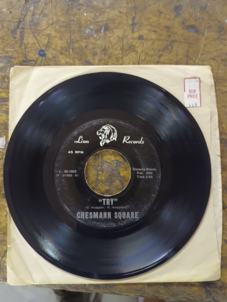 Chesmann Square, Circles / Try, 1969 Lion Records L-45-1002 Garage Rock