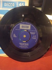 ROLLING STONES EP- EVERYBODY NEEDS SOMEBODY TO LOVE/STREET FIGHTING MAN. ODD AND