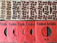 Lot of 11x UNITED ARTISTS 1970s Rock/Pop/Jazz/Soul 7″ sleeves