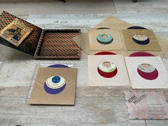 THE RESIDENTS Dyin’ DOG limited edition numbered 5 x 7” INCH MULTICOLOURED VINYL