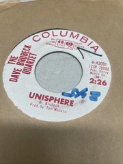 THE DAVE BRUBECK QUARTET – Unisphere / Toki’s Theme – 45 RPM 7″ Record COLUMBIA