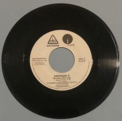 Maroon 5 “ She Will Be Loved / Sunday Morning “ Rare Vinyl 45 Record
