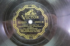 „Fats“ Waller and Rhythm – VICTOR 25491 – A Rhyme for Love & I Adore You