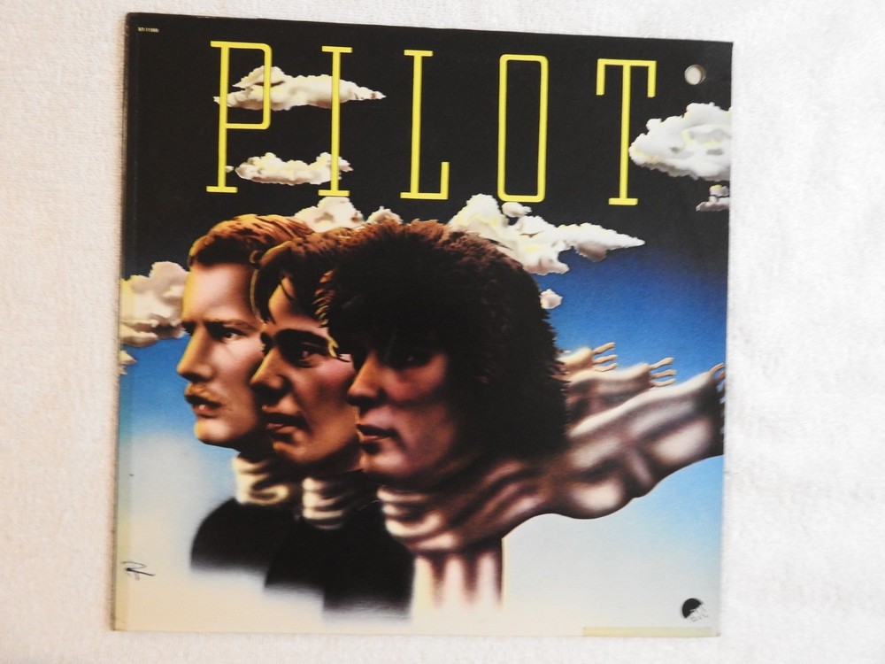Pilot „Self Titled“ Pristine NEVER PLAYED Original 1974 First Pressing! Photos!