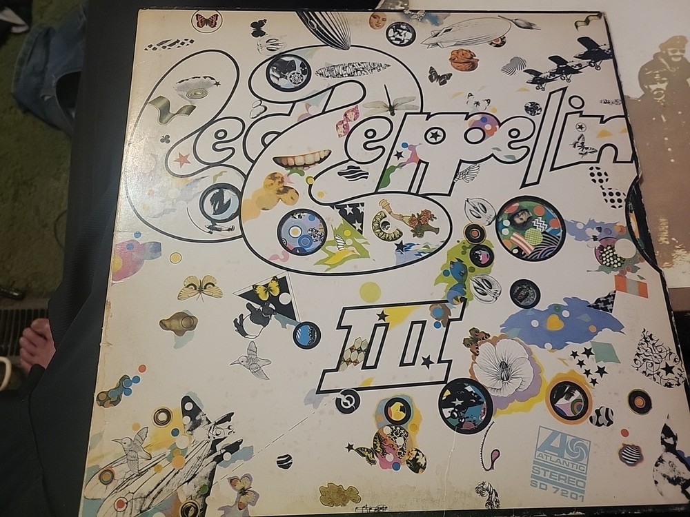 LED Zeppelin IlI Vinyl LP Record Album SD 7201 First Pressing With Pin Wheel