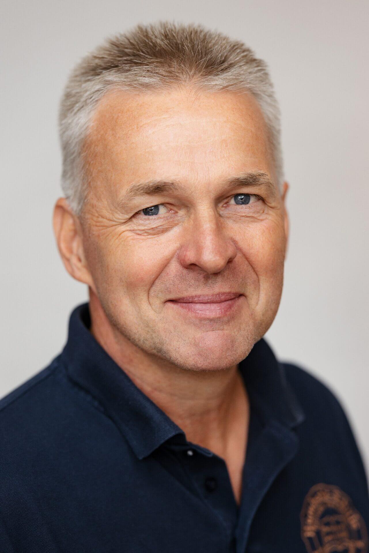 Herr Volkert